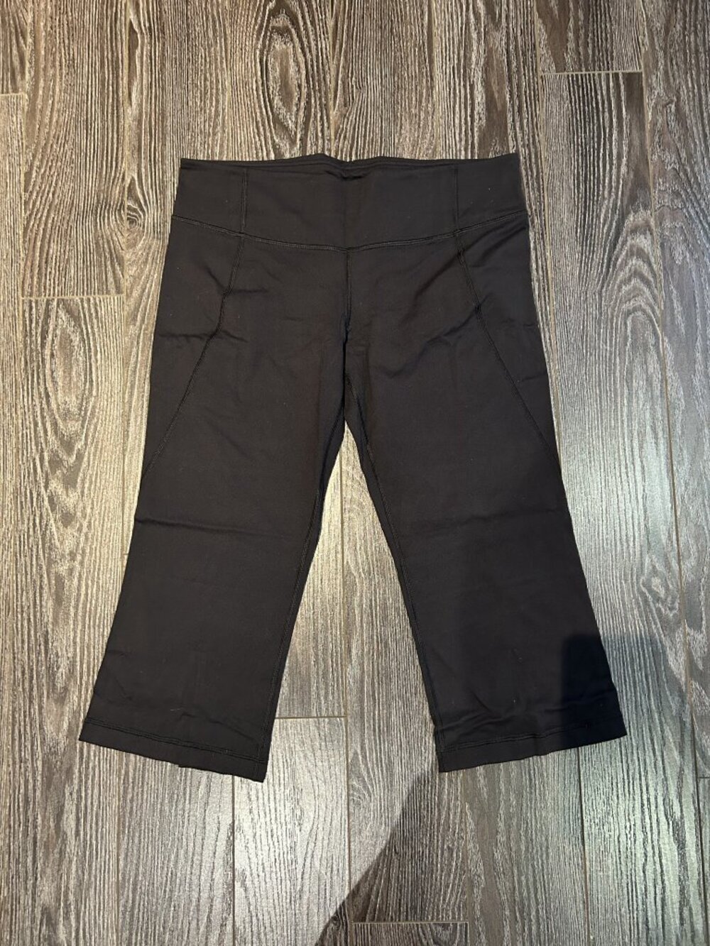 Lululemon Tadasana Slit Crop yoga pants in classic black